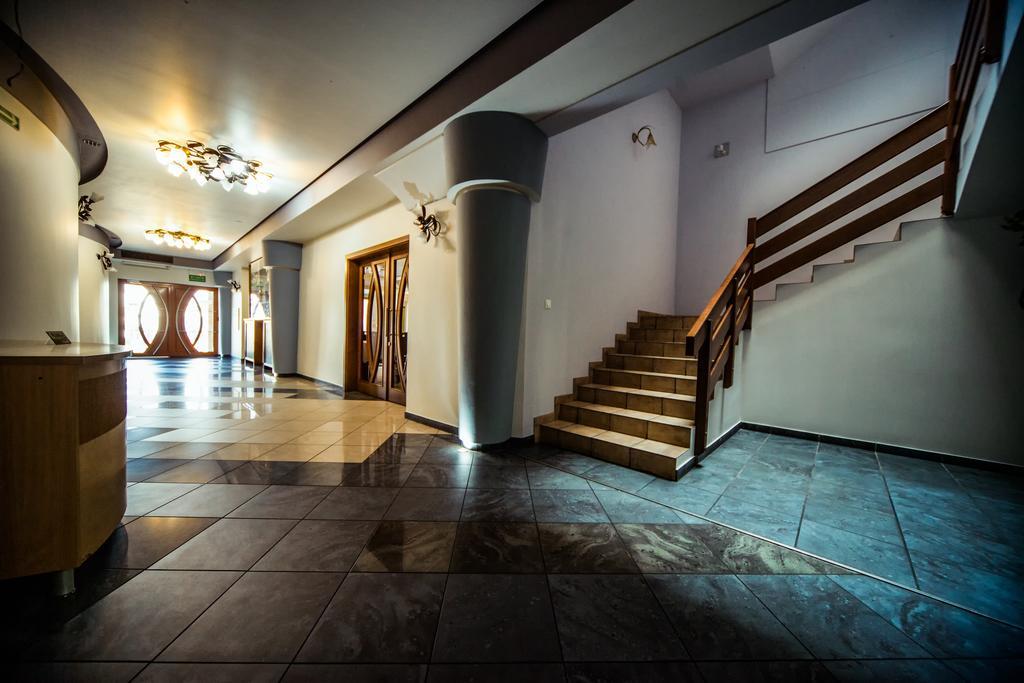 Hotel Ada Wiekszyce Exterior foto